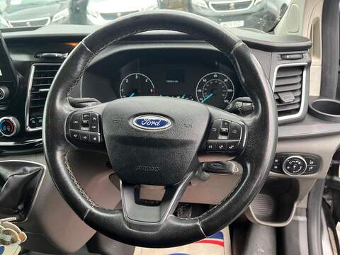 Ford Transit Custom 300 EcoBlue Limited - U14990