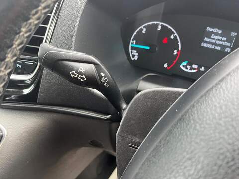 Ford Transit Custom 300 EcoBlue Limited - U14990