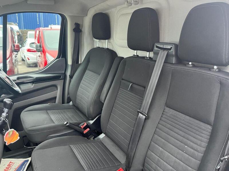 FORD TRANSIT CUSTOM 2.0 280 EcoBlue Limited Panel Van 5dr Diesel Manual L1 H2 Euro 6 (s/s) (130 ps) - U15015