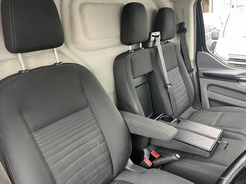 FORD TRANSIT CUSTOM 2.0 280 EcoBlue Limited Panel Van 5dr Diesel Manual L1 H2 Euro 6 (s/s) (130 ps) - U15015