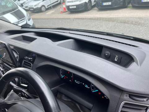 FORD TRANSIT CUSTOM 2.0 280 EcoBlue Limited Panel Van 5dr Diesel Manual L1 H2 Euro 6 (s/s) (130 ps) - U15015