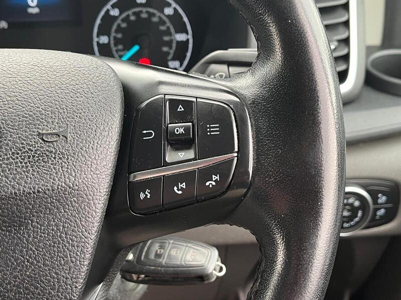FORD TRANSIT CUSTOM 2.0 280 EcoBlue Limited Panel Van 5dr Diesel Manual L1 H2 Euro 6 (s/s) (130 ps) - U15015