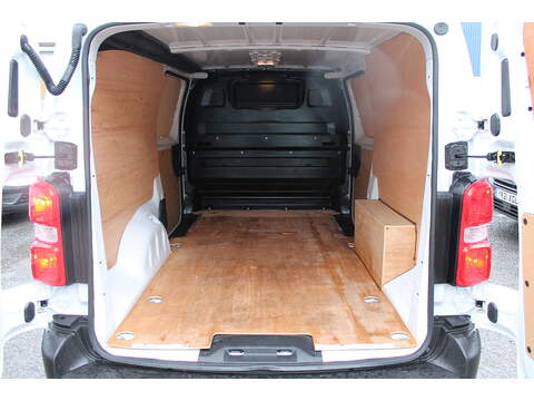 Vauxhall Vivaro Turbo D Prime - U15034