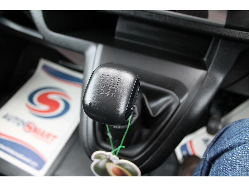 Vauxhall Vivaro Turbo D Prime - U15034