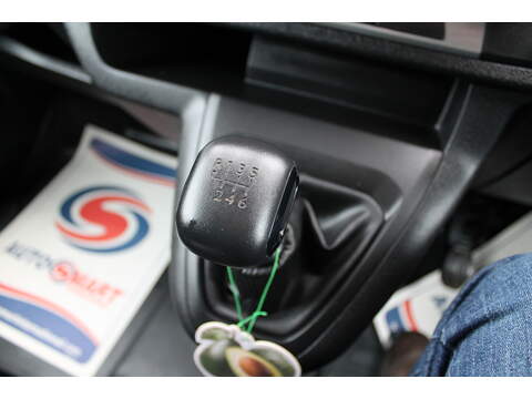 Vauxhall Vivaro Turbo D Prime - U15034