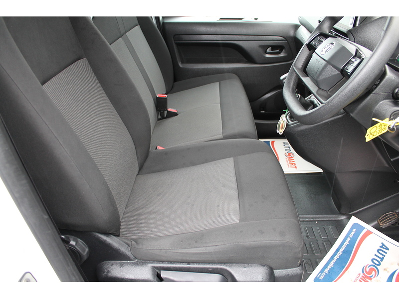 Vauxhall Vivaro Turbo D Prime - U15034