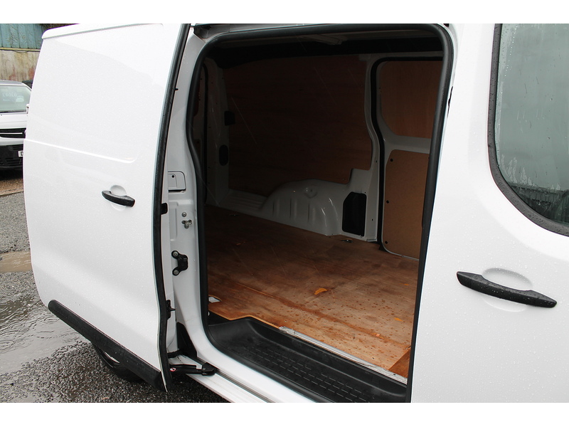 Vauxhall Vivaro Turbo D Prime - U15034