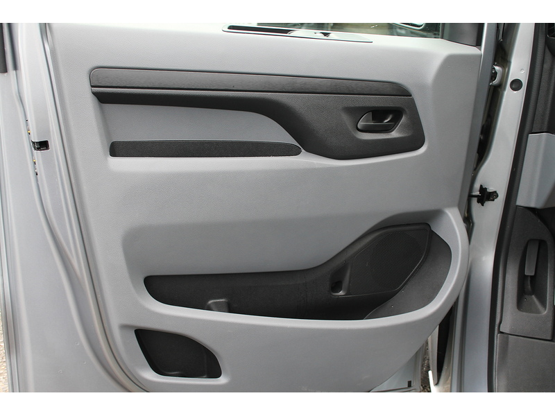 Peugeot Expert BlueHDi 1200 Professional - U15038