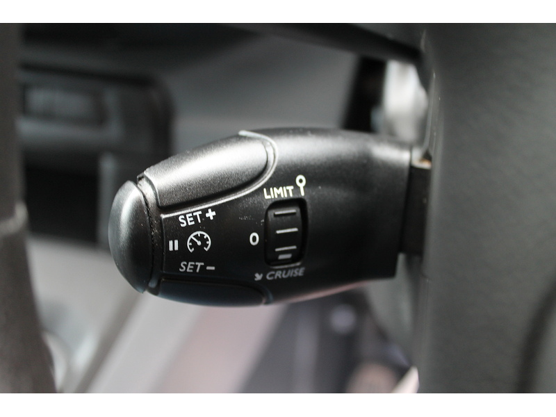 Peugeot Expert BlueHDi 1200 Professional - U15038