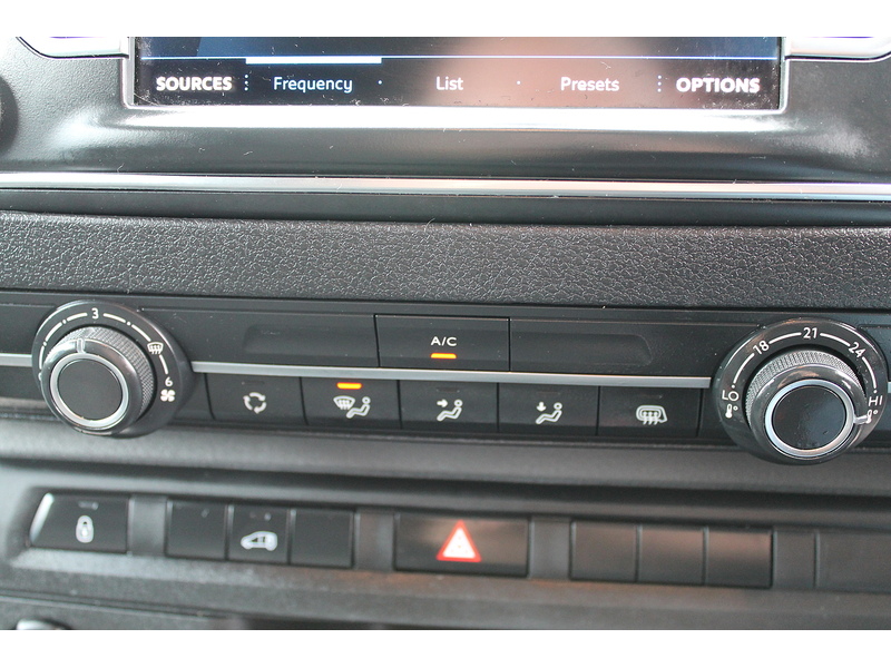 Peugeot Expert BlueHDi 1200 Professional - U15038