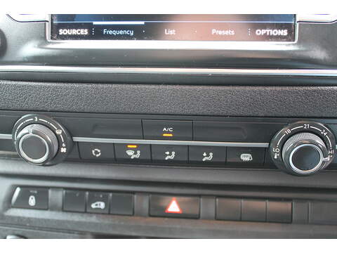 Peugeot Expert BlueHDi 1200 Professional - U15038