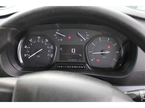 Peugeot Expert BlueHDi 1200 Professional - U15038