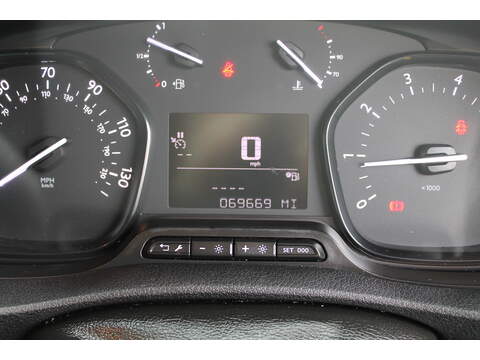 Peugeot Expert BlueHDi 1200 Professional - U15038