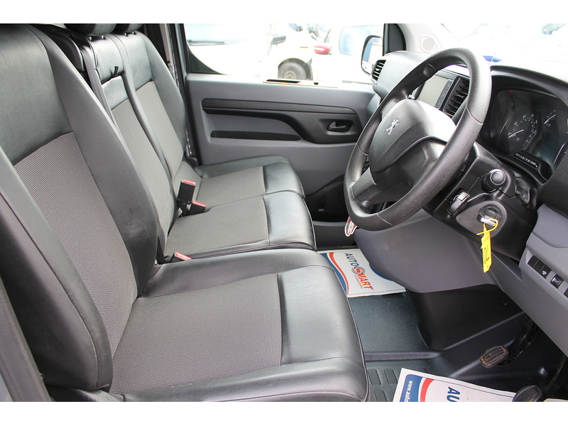 Peugeot Expert BlueHDi 1200 Professional - U15038