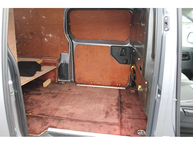 Peugeot Expert BlueHDi 1200 Professional - U15038