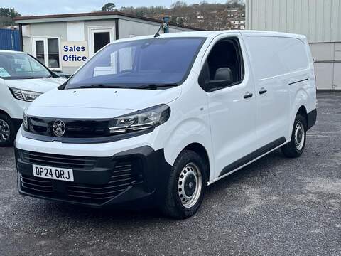 Vauxhall Vivaro VIVARO 1.5 Turbo D 2900 Dynamic Panel Van 6dr Diesel Manual L2 H1 Euro 6 (s/s) (100 ps)