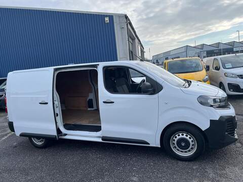 Vauxhall Vivaro Turbo D Prime - U15044