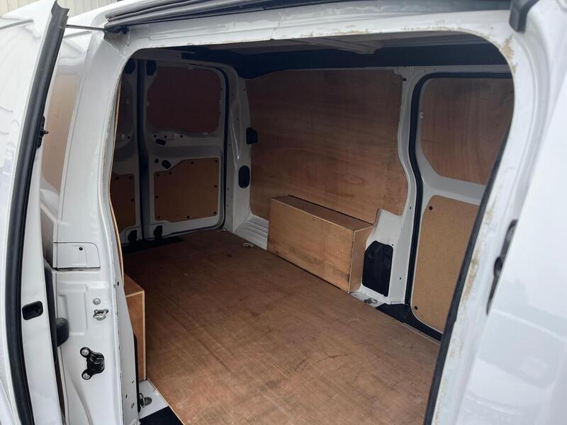 Vauxhall Vivaro Turbo D Prime - U15044
