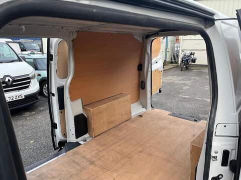 Vauxhall Vivaro Turbo D Prime - U15044