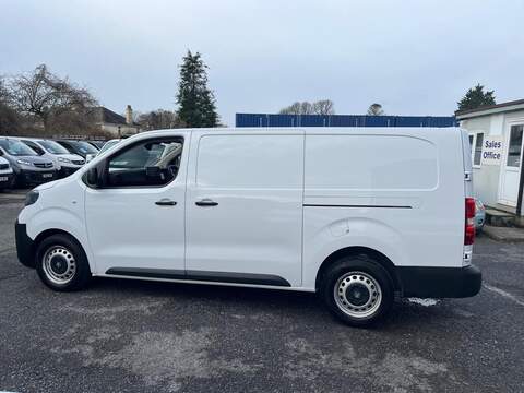 Vauxhall Vivaro Turbo D Prime - U15044