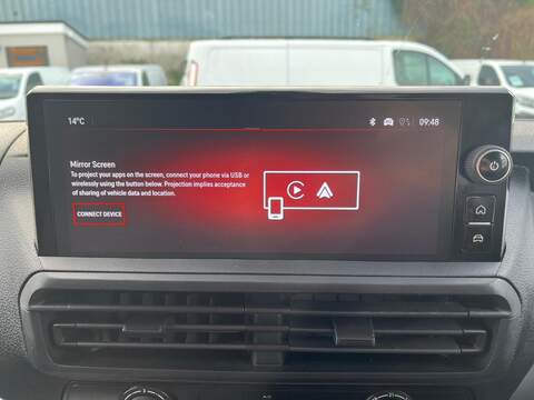 Vauxhall Vivaro Turbo D Prime - U15044