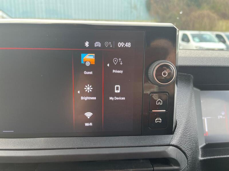 Vauxhall Vivaro Turbo D Prime - U15044