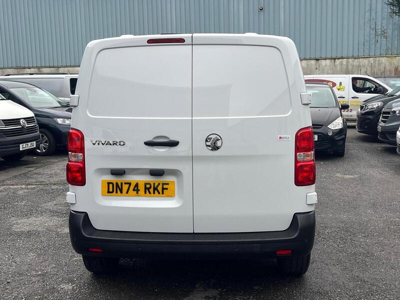 Vauxhall Vivaro Turbo D Prime - U15045