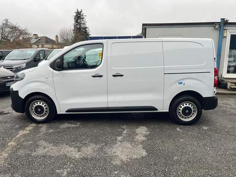 Vauxhall Vivaro Turbo D Prime - U15045