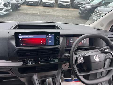 Vauxhall Vivaro Turbo D Prime - U15045