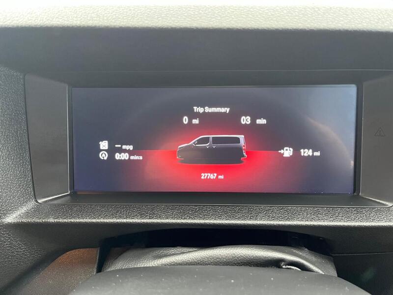 Vauxhall Vivaro Turbo D Prime - U15045
