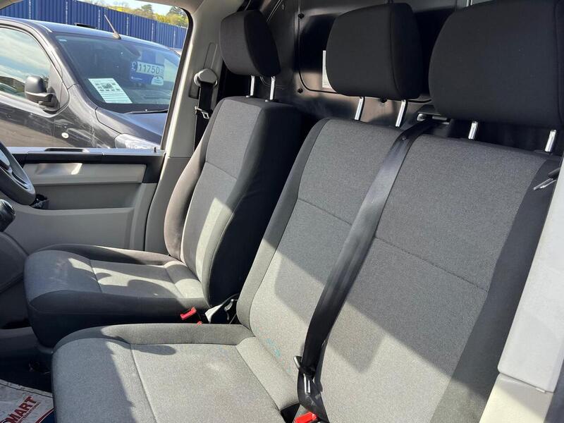 Volkswagen Transporter TDI T32 BlueMotion Tech Startline - U15076