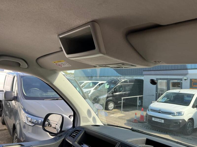 Volkswagen Transporter TDI T32 BlueMotion Tech Startline - U15076