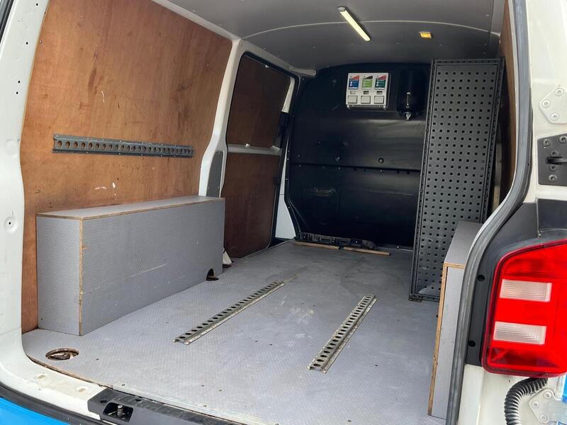 Volkswagen Transporter TDI T32 BlueMotion Tech Startline - U15077