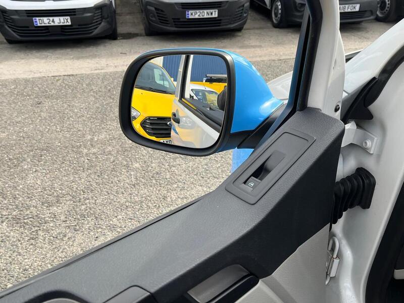 Volkswagen Transporter TDI T32 BlueMotion Tech Startline - U15077