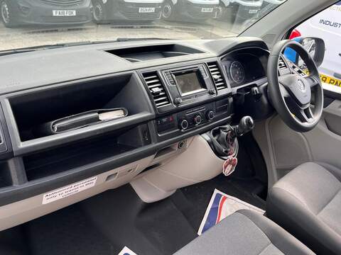 Volkswagen Transporter TDI T32 BlueMotion Tech Startline - U15077