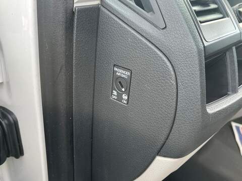 Volkswagen Transporter TDI T32 BlueMotion Tech Startline - U15077