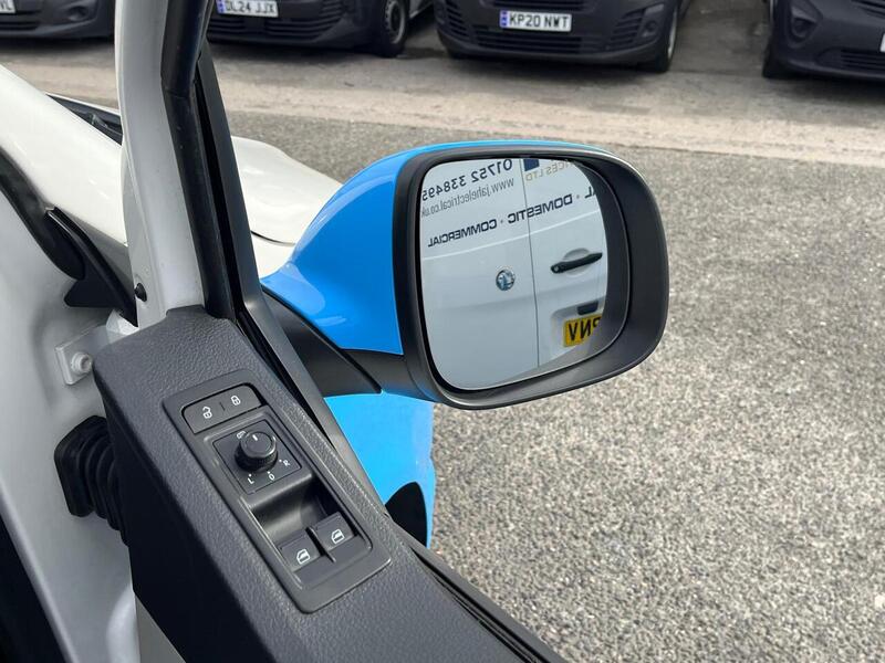 Volkswagen Transporter TDI T32 BlueMotion Tech Startline - U15077