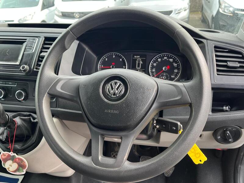 Volkswagen Transporter TDI T32 BlueMotion Tech Startline - U15077