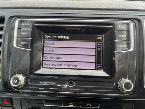 Volkswagen Transporter TDI T32 BlueMotion Tech Startline - U15077