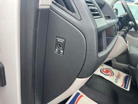 Volkswagen Transporter TDI T32 BlueMotion Tech Startline - U15078
