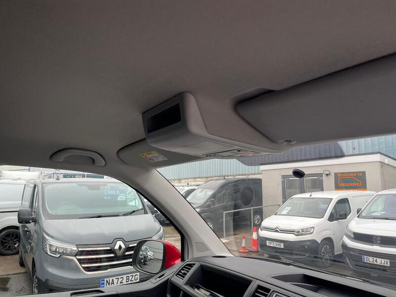Volkswagen Transporter TDI T32 BlueMotion Tech Startline - U15078