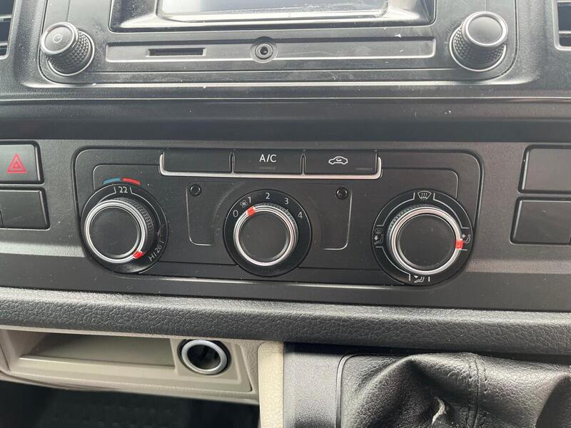 Volkswagen Transporter TDI T32 BlueMotion Tech Startline - U15078