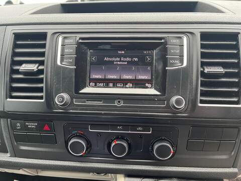 Volkswagen Transporter TDI T32 BlueMotion Tech Startline - U15078