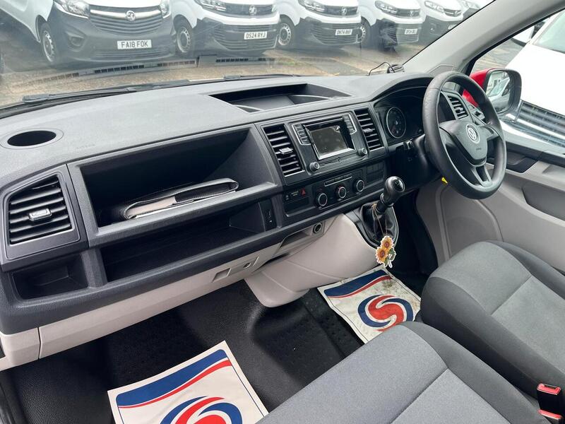 Volkswagen Transporter TDI T32 BlueMotion Tech Startline - U15078