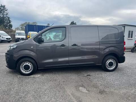 Vauxhall Vivaro Turbo D 2900 Dynamic - U15080