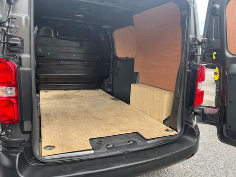 Vauxhall Vivaro Turbo D 2900 Dynamic - U15080