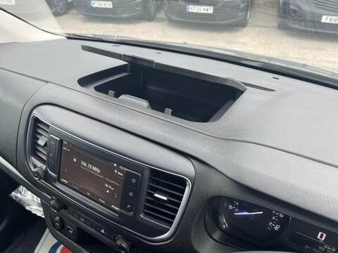Vauxhall Vivaro Turbo D 2900 Dynamic - U15080