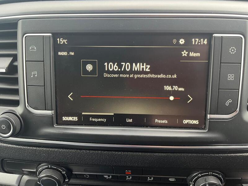 Vauxhall Vivaro Turbo D 2900 Dynamic - U15080