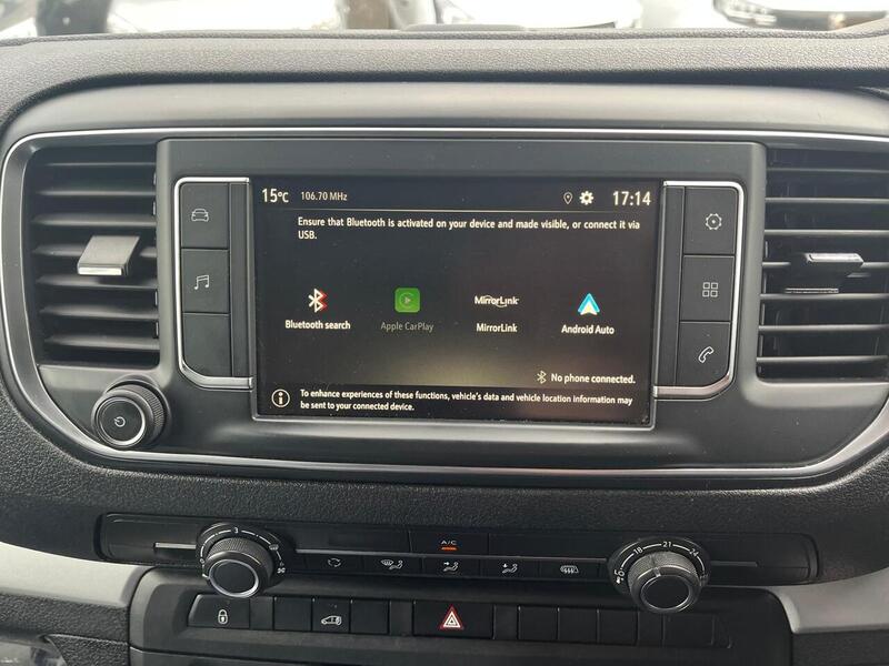 Vauxhall Vivaro Turbo D 2900 Dynamic - U15080