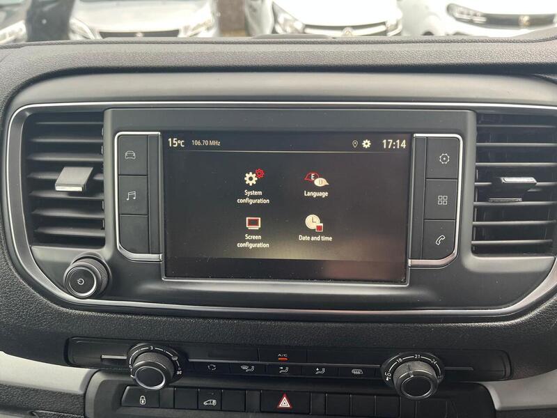 Vauxhall Vivaro Turbo D 2900 Dynamic - U15080